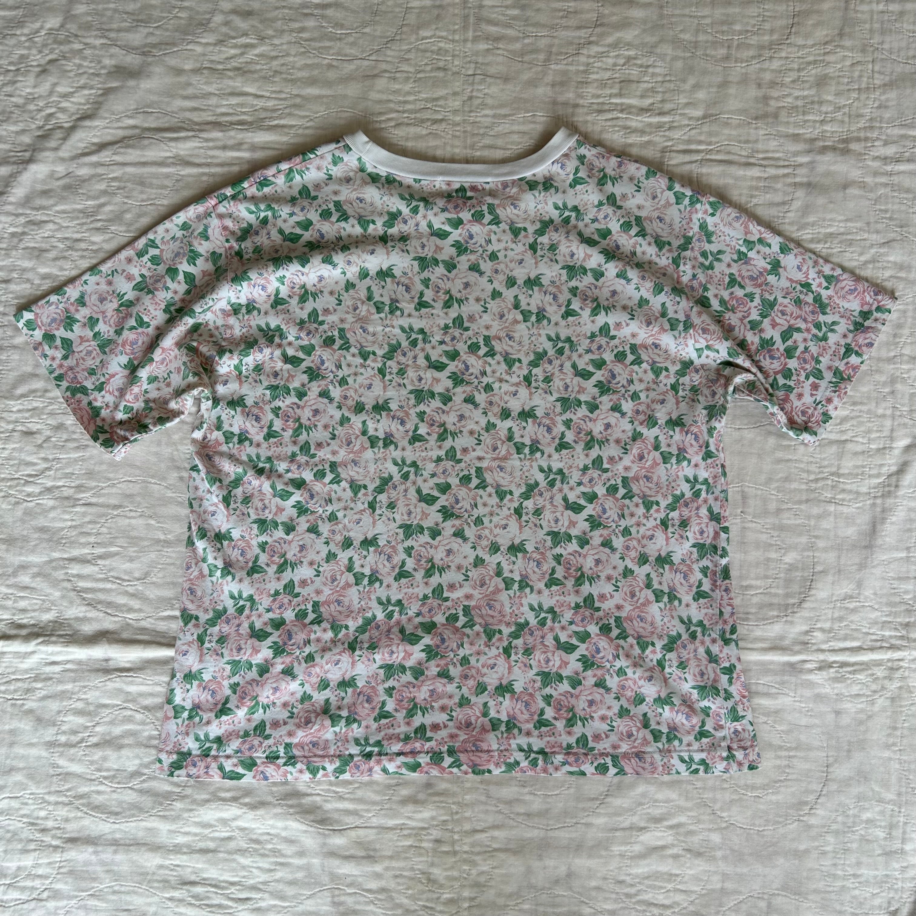 1990's Flower T-shirts